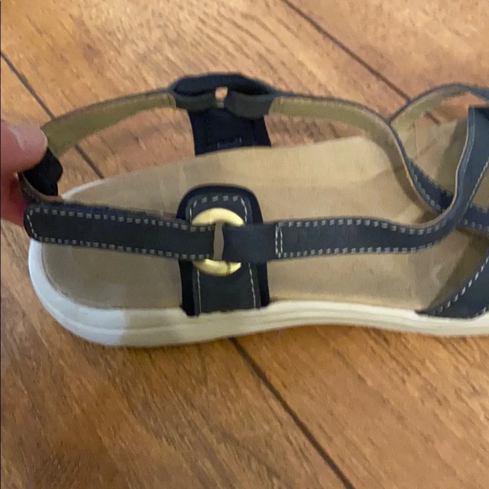 Easy Spirit Blue Comfort Walking Sandals